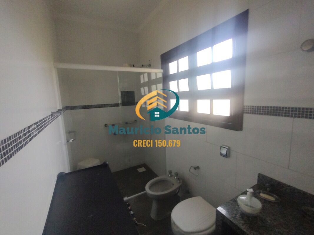 Casa à venda com 4 quartos, 200m² - Foto 35