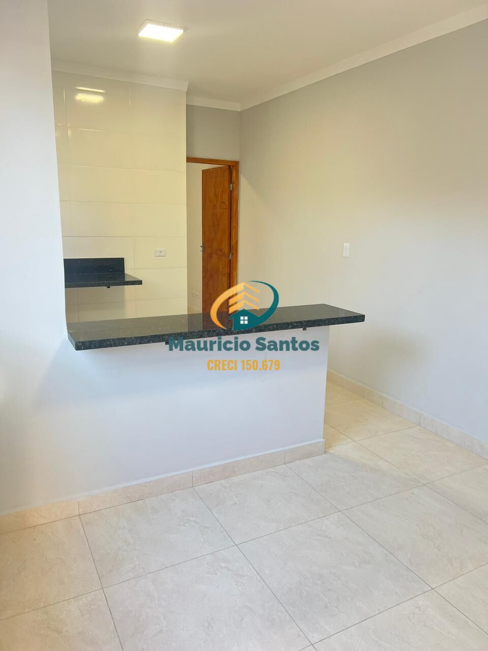 Casa à venda com 2 quartos, 60m² - Foto 18