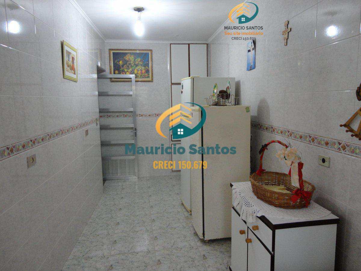 Sobrado à venda com 3 quartos, 188m² - Foto 11