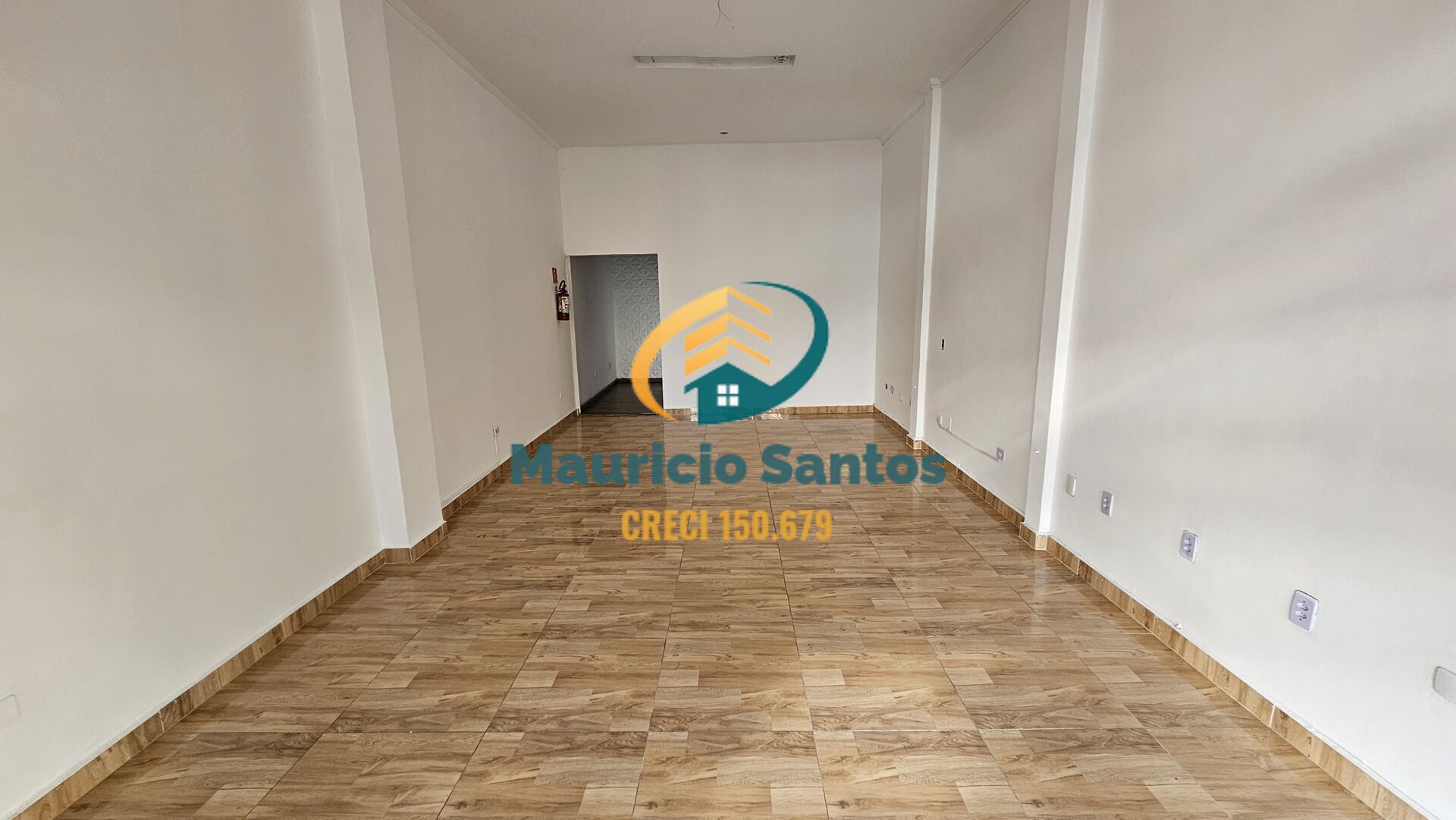 Prédio Inteiro para alugar, 60m² - Foto 4
