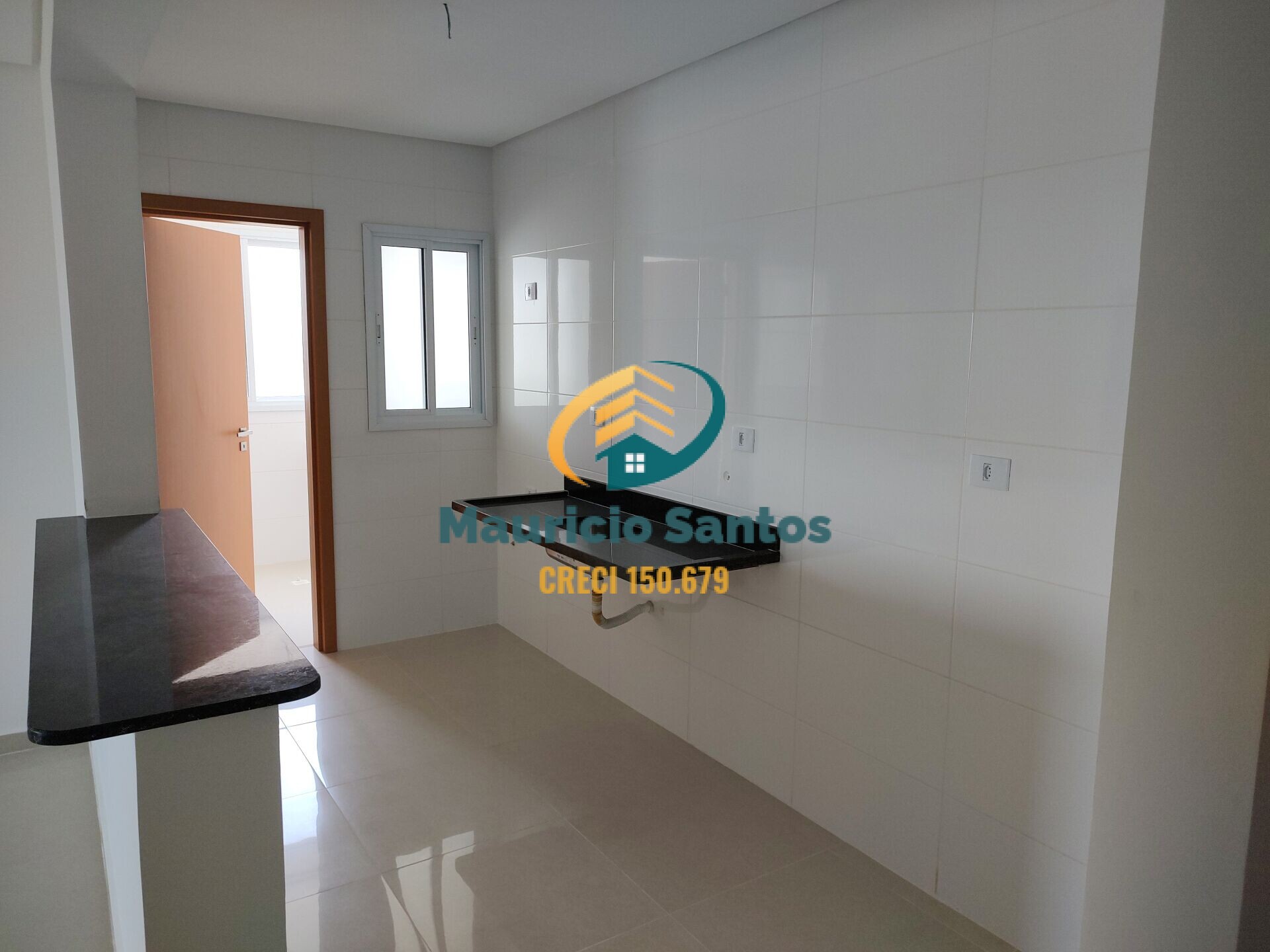 Apartamento à venda com 2 quartos, 82m² - Foto 2