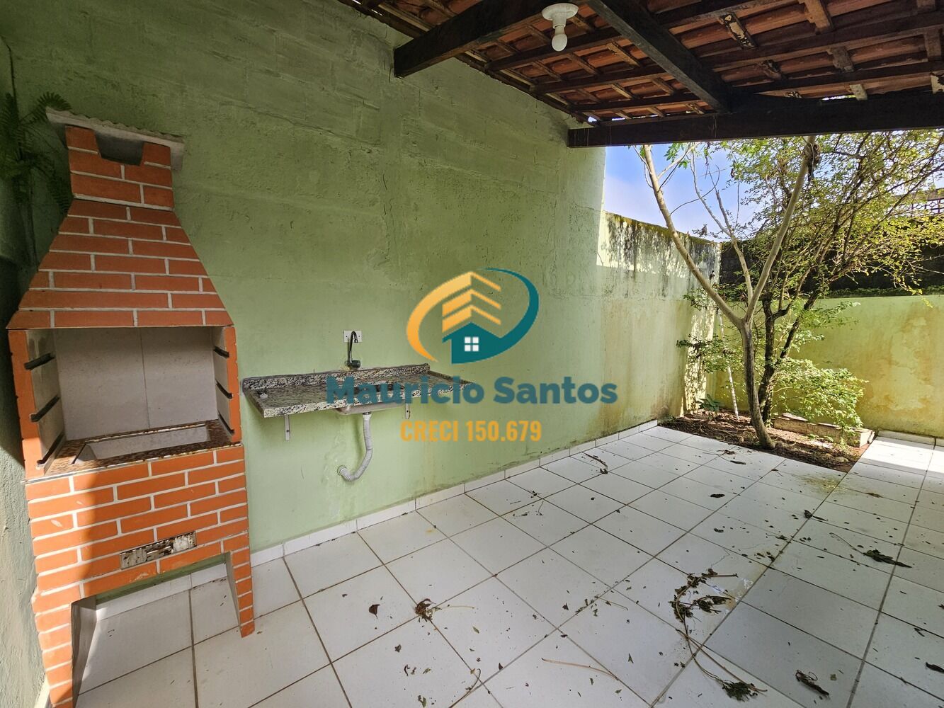 Casa à venda com 2 quartos, 111m² - Foto 11