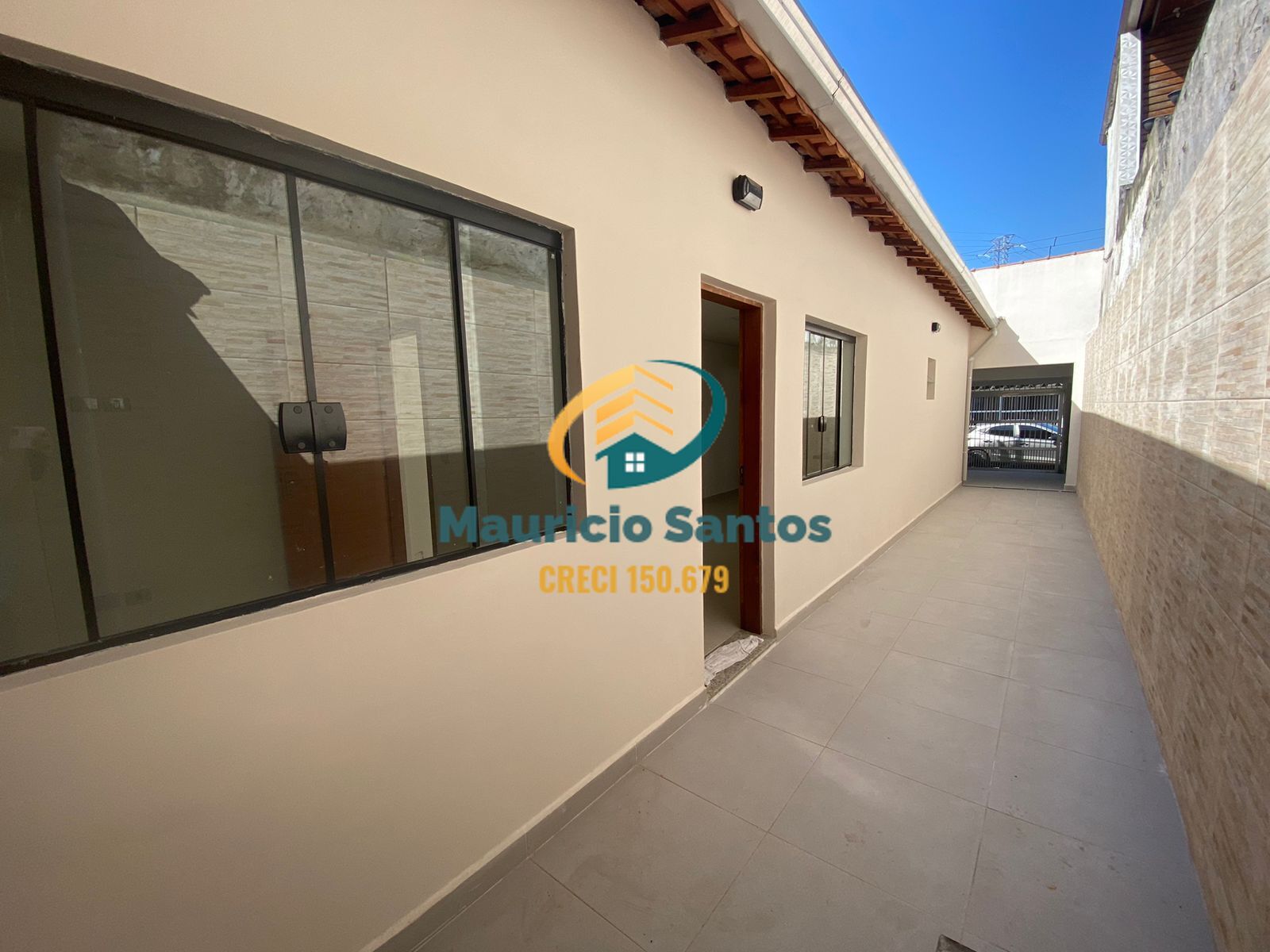 Casa à venda com 2 quartos, 89m² - Foto 2