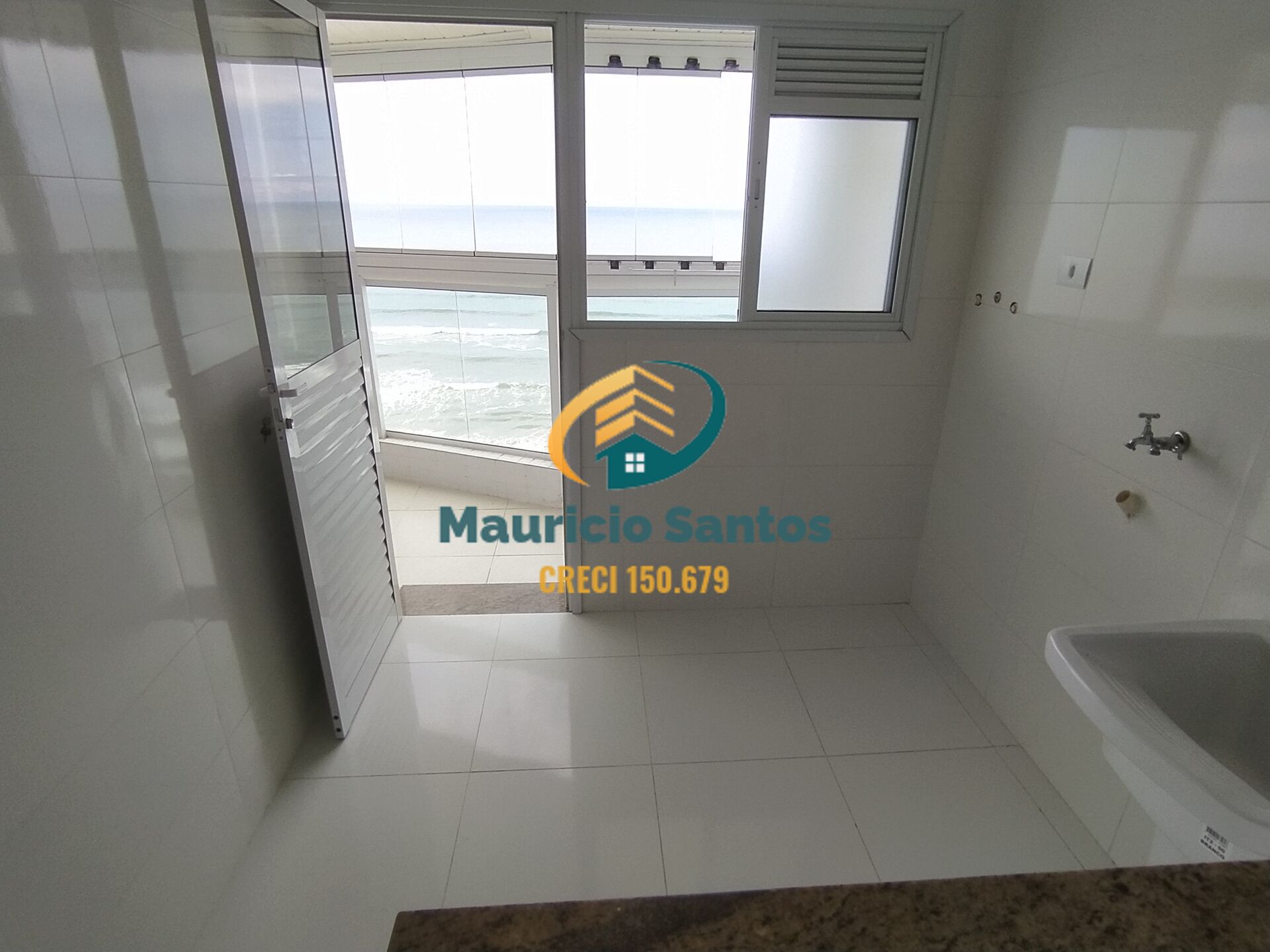 Apartamento à venda com 3 quartos, 206m² - Foto 14