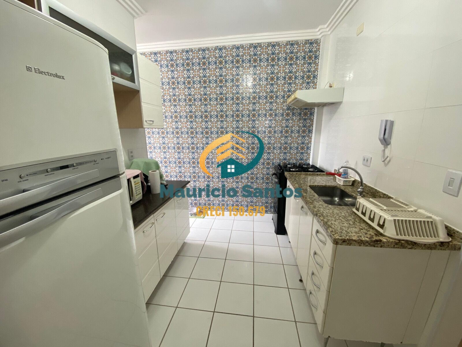 Apartamento à venda com 2 quartos, 77m² - Foto 11