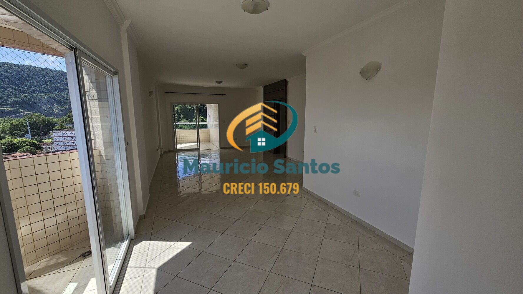 Apartamento à venda com 3 quartos, 124m² - Foto 2