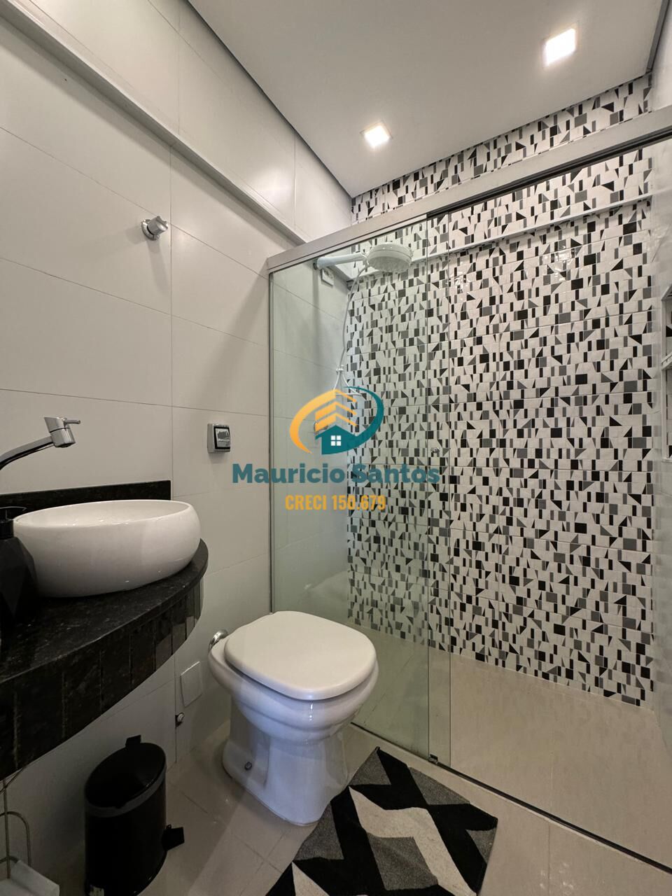 Apartamento à venda com 2 quartos, 65m² - Foto 4