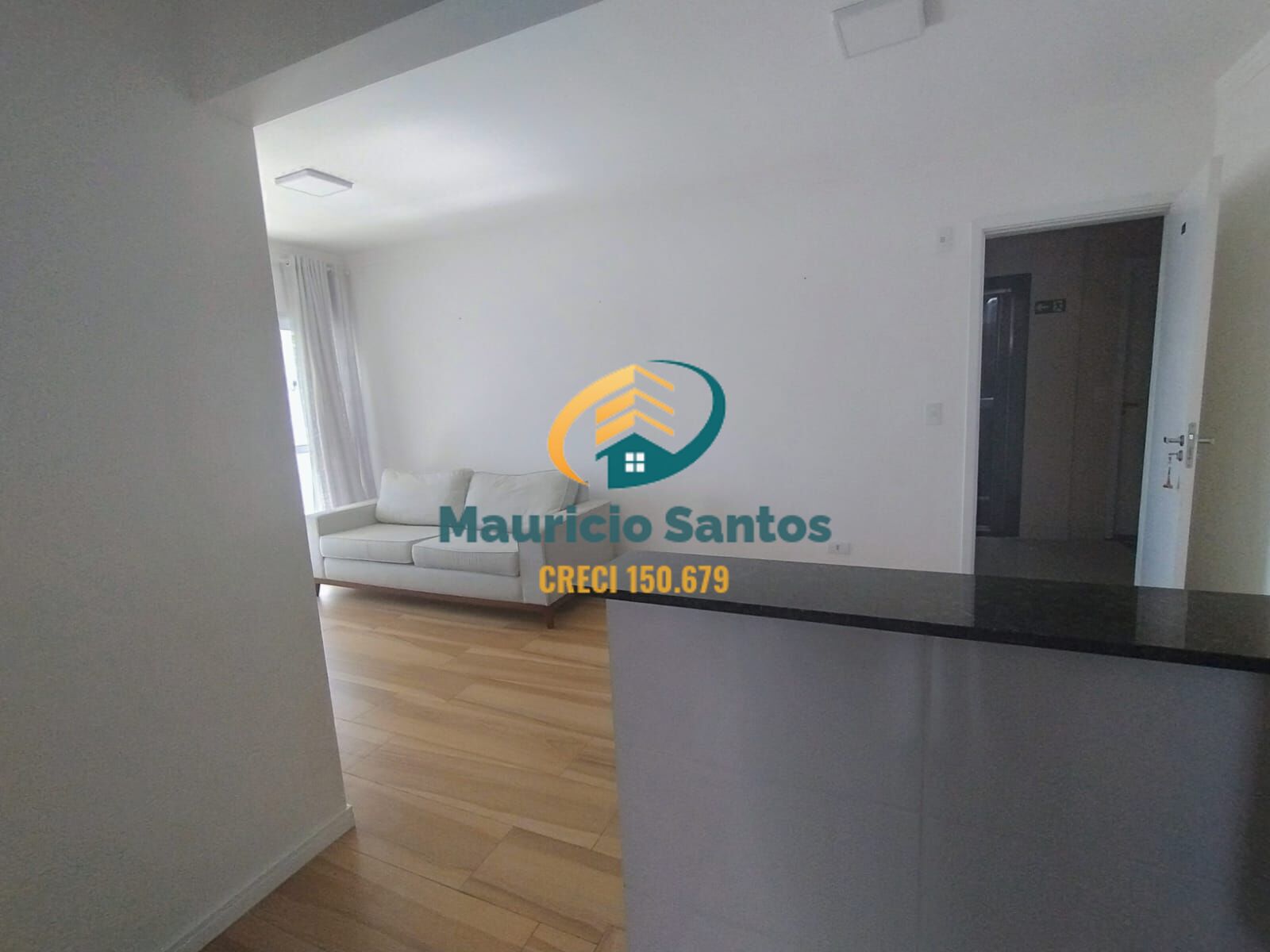 Apartamento à venda com 2 quartos, 68m² - Foto 4