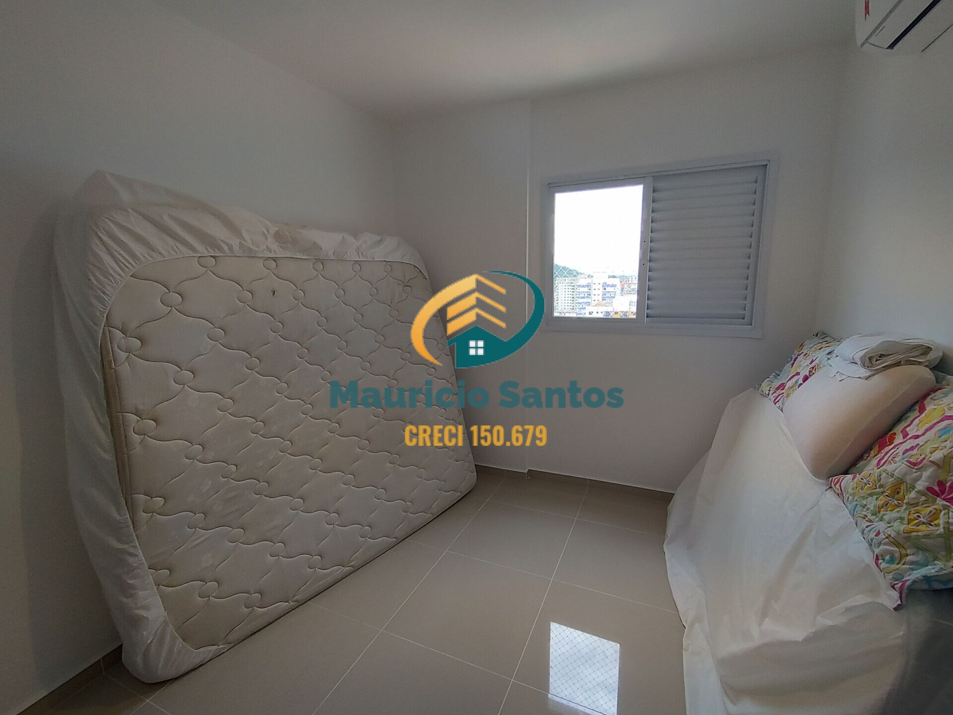 Apartamento à venda com 2 quartos, 75m² - Foto 32