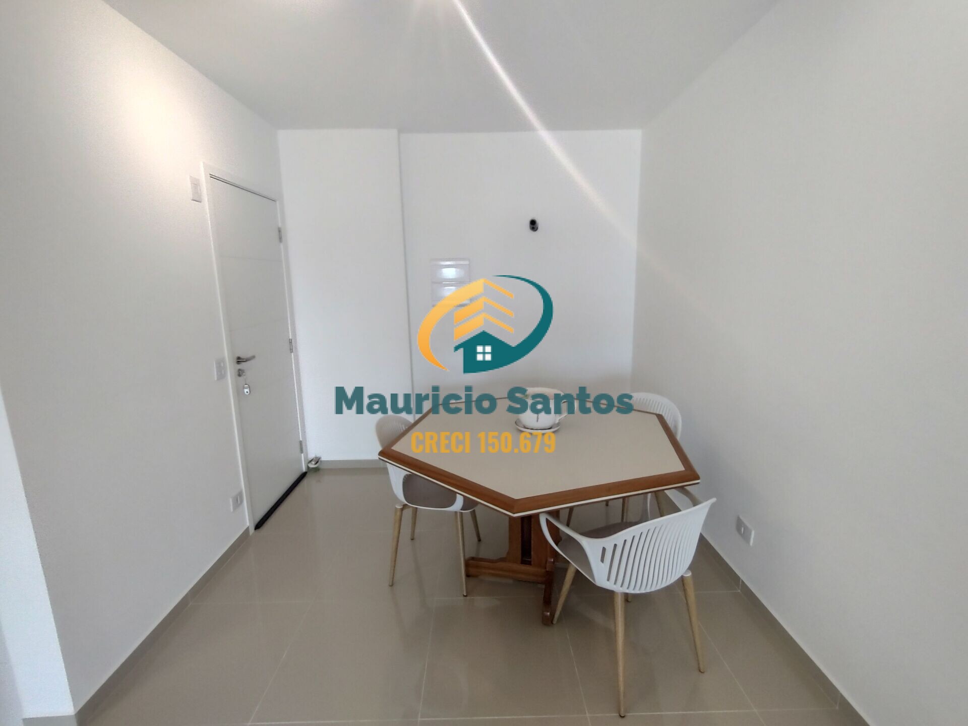 Apartamento à venda com 2 quartos, 75m² - Foto 6