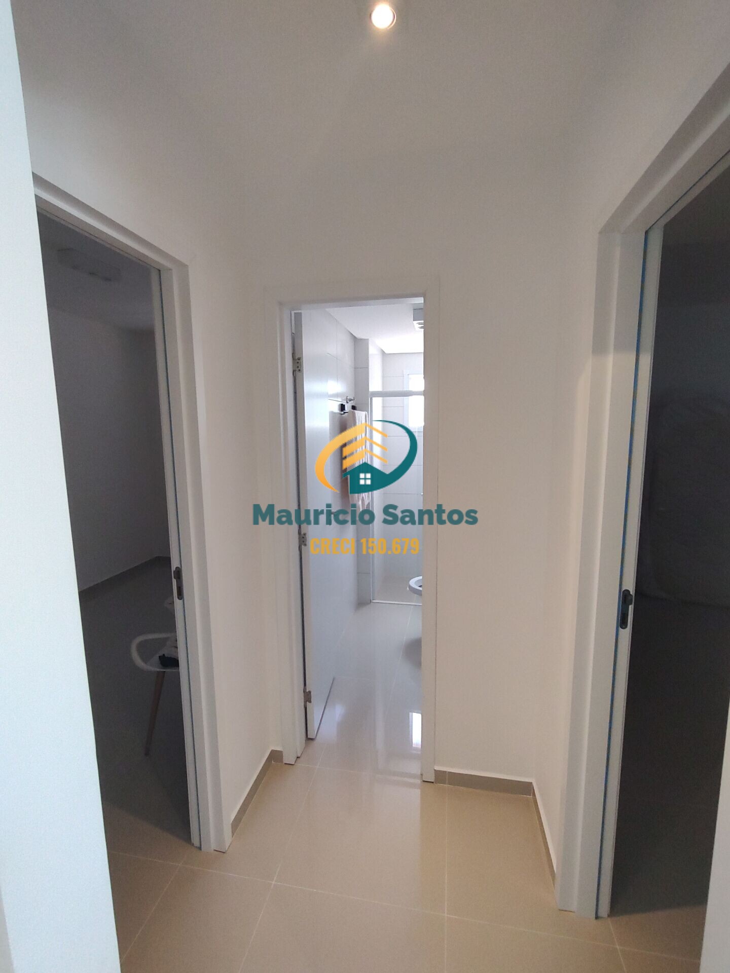 Apartamento à venda com 2 quartos, 75m² - Foto 27