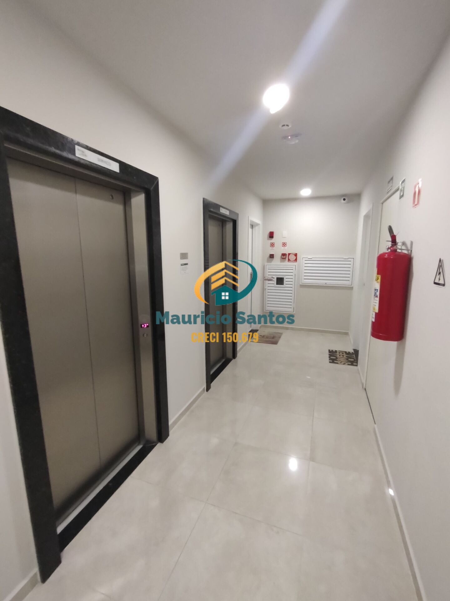 Apartamento à venda com 2 quartos, 75m² - Foto 37