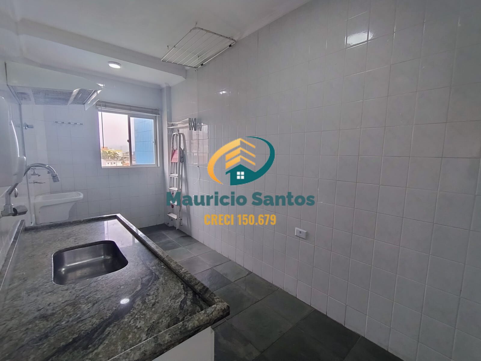 Apartamento à venda com 1 quarto, 70m² - Foto 12