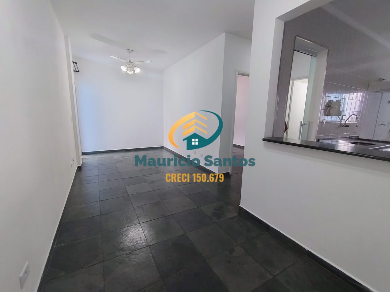 Apartamento à venda com 1 quarto, 70m² - Foto 3