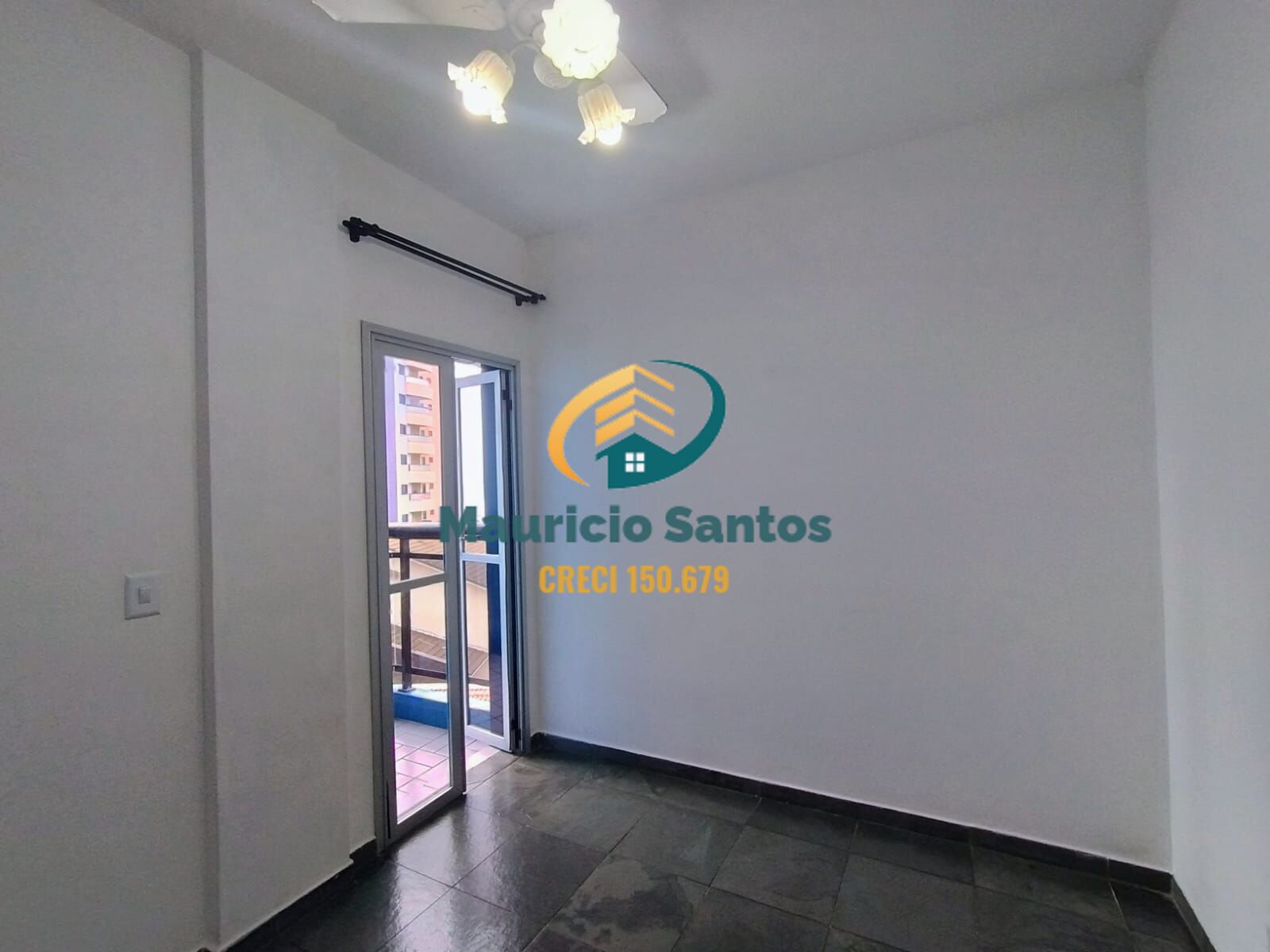 Apartamento à venda com 1 quarto, 70m² - Foto 20