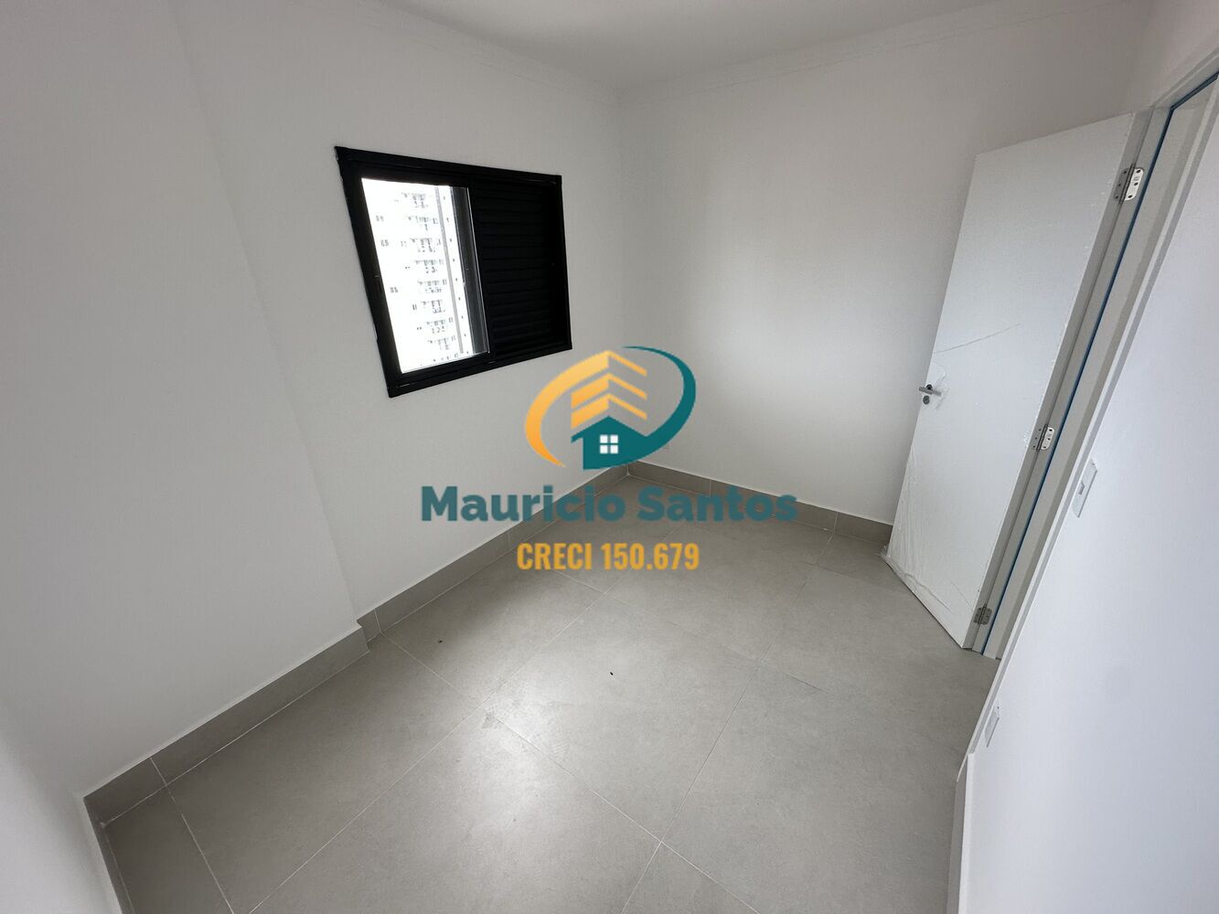 Apartamento à venda com 2 quartos, 68m² - Foto 9