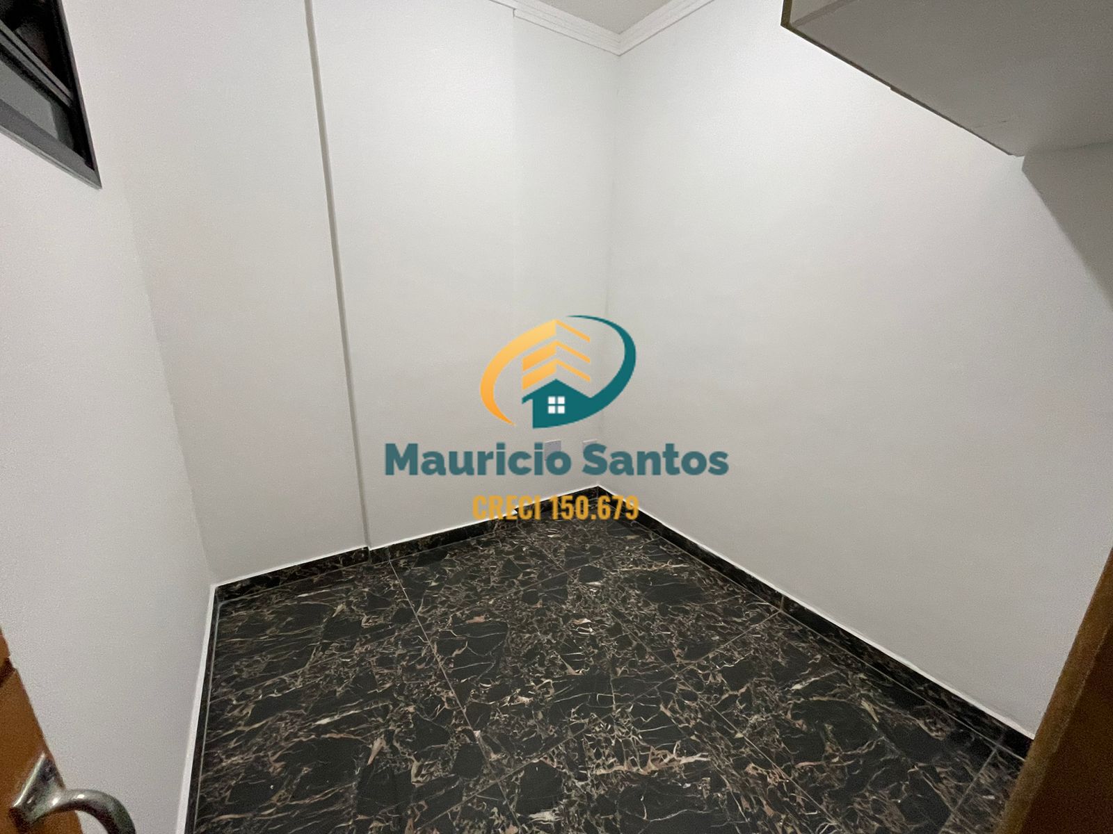 Apartamento à venda com 1 quarto, 68m² - Foto 7