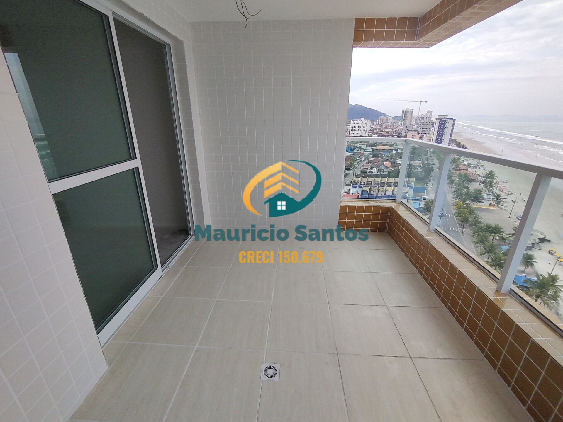 Apartamento à venda com 2 quartos, 75m² - Foto 2