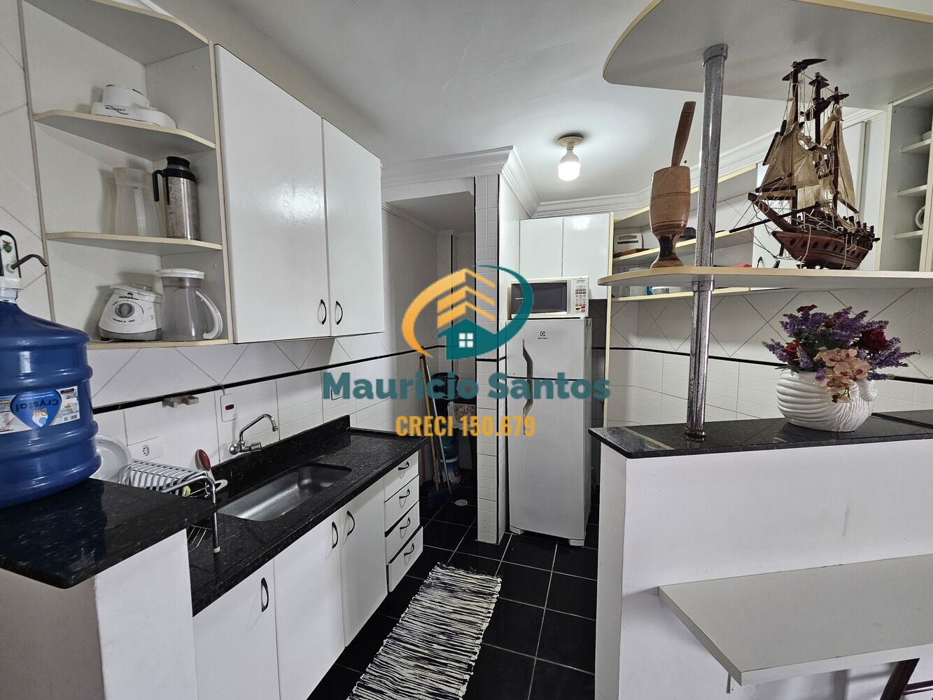 Apartamento à venda com 2 quartos, 60m² - Foto 4