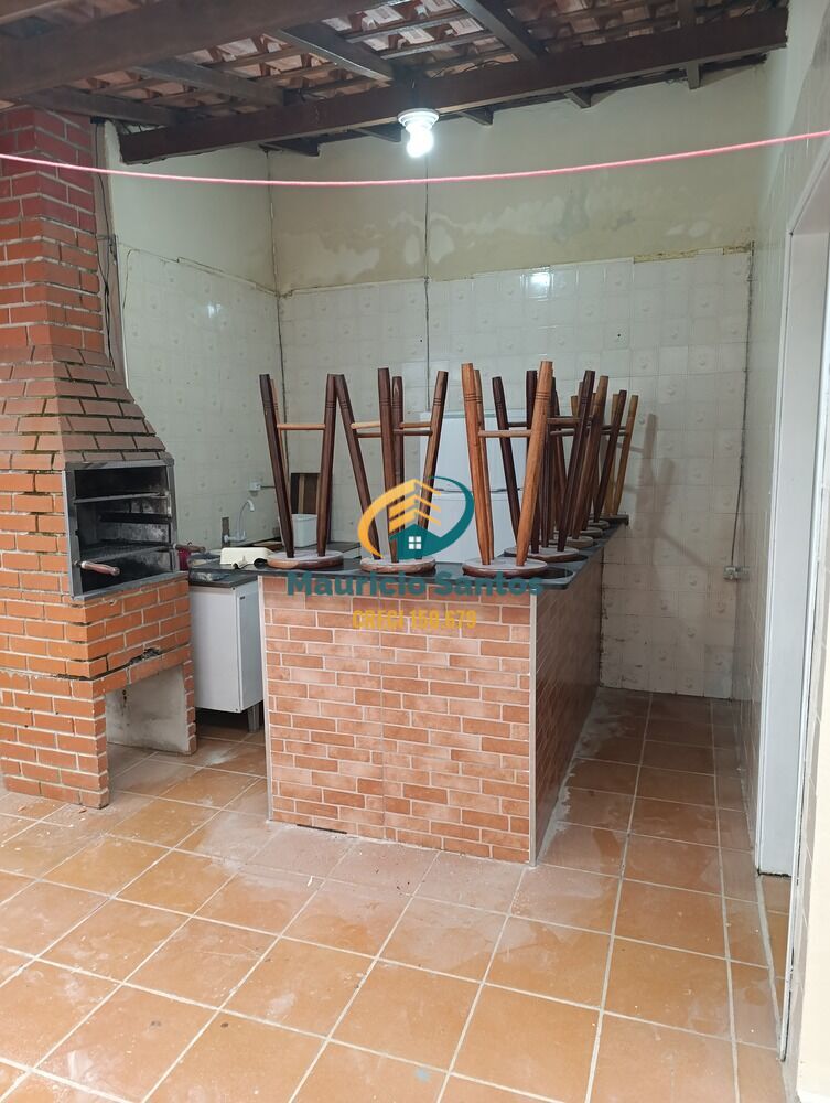 Casa à venda com 3 quartos, 98m² - Foto 15