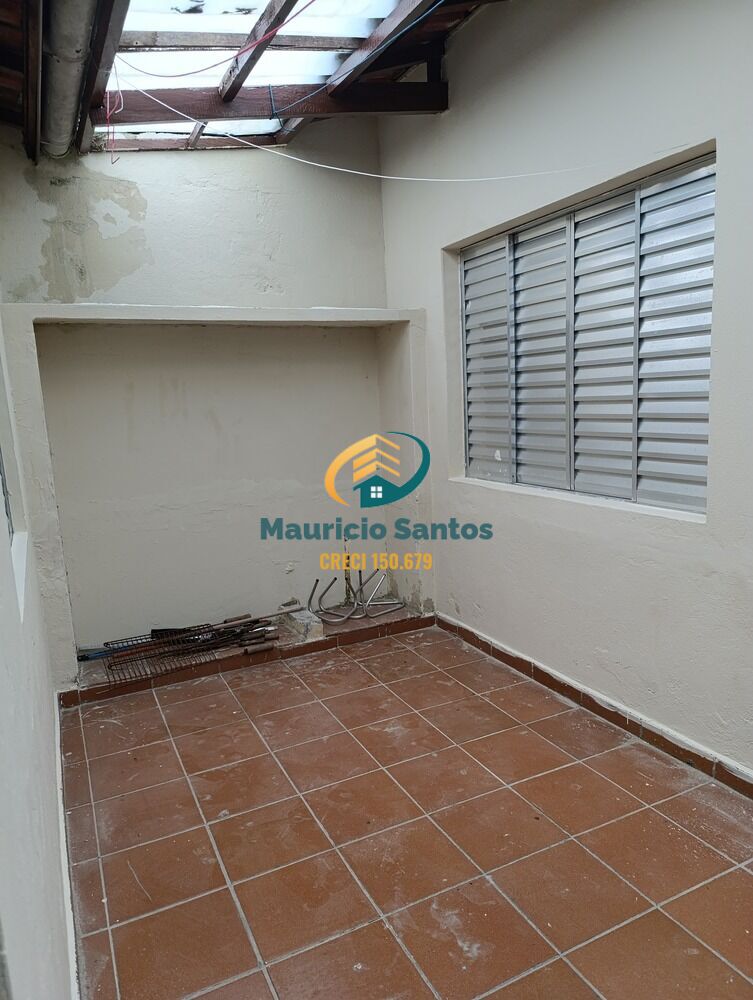 Casa à venda com 3 quartos, 98m² - Foto 19