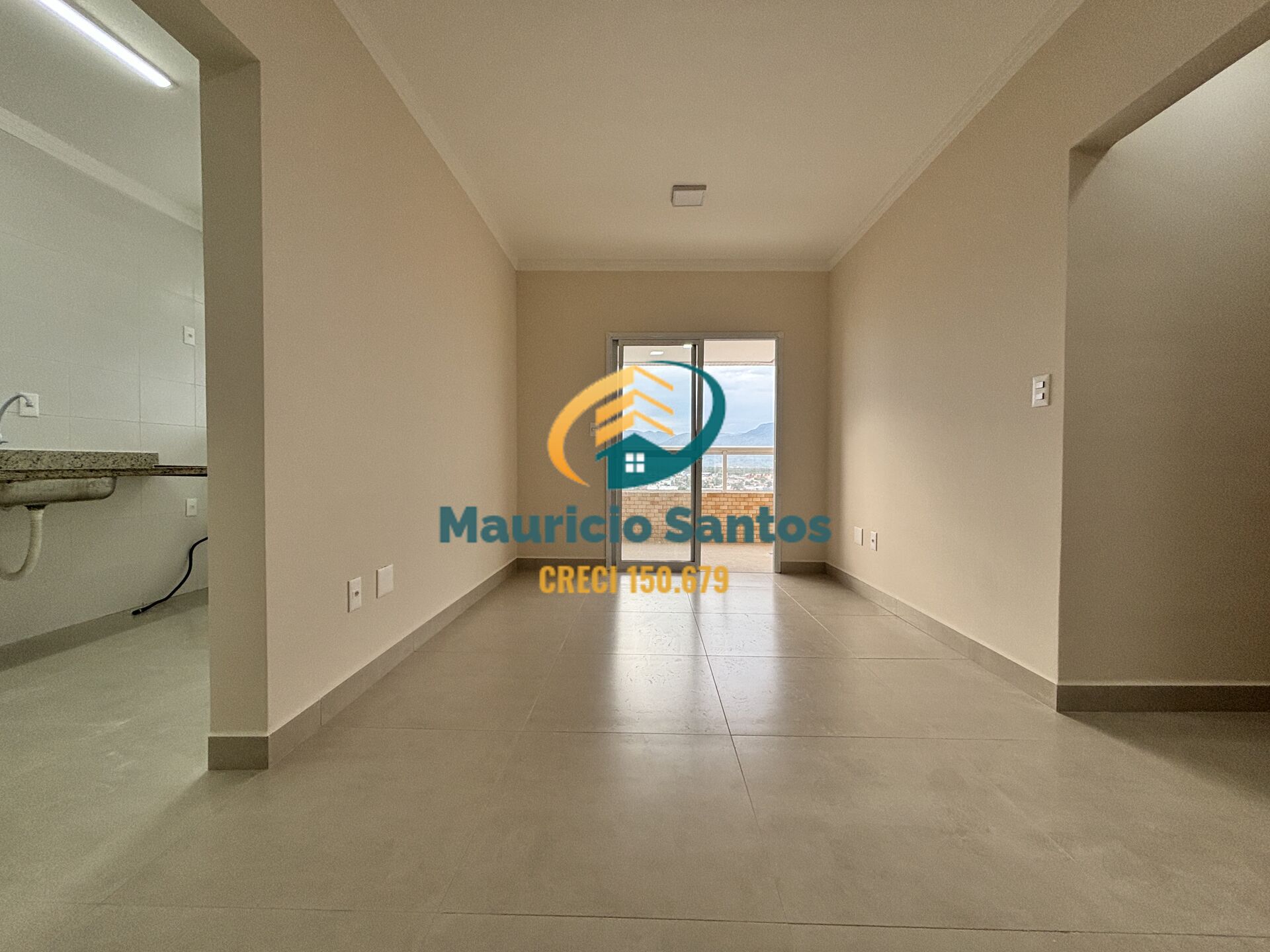 Apartamento à venda com 1 quarto, 60m² - Foto 2