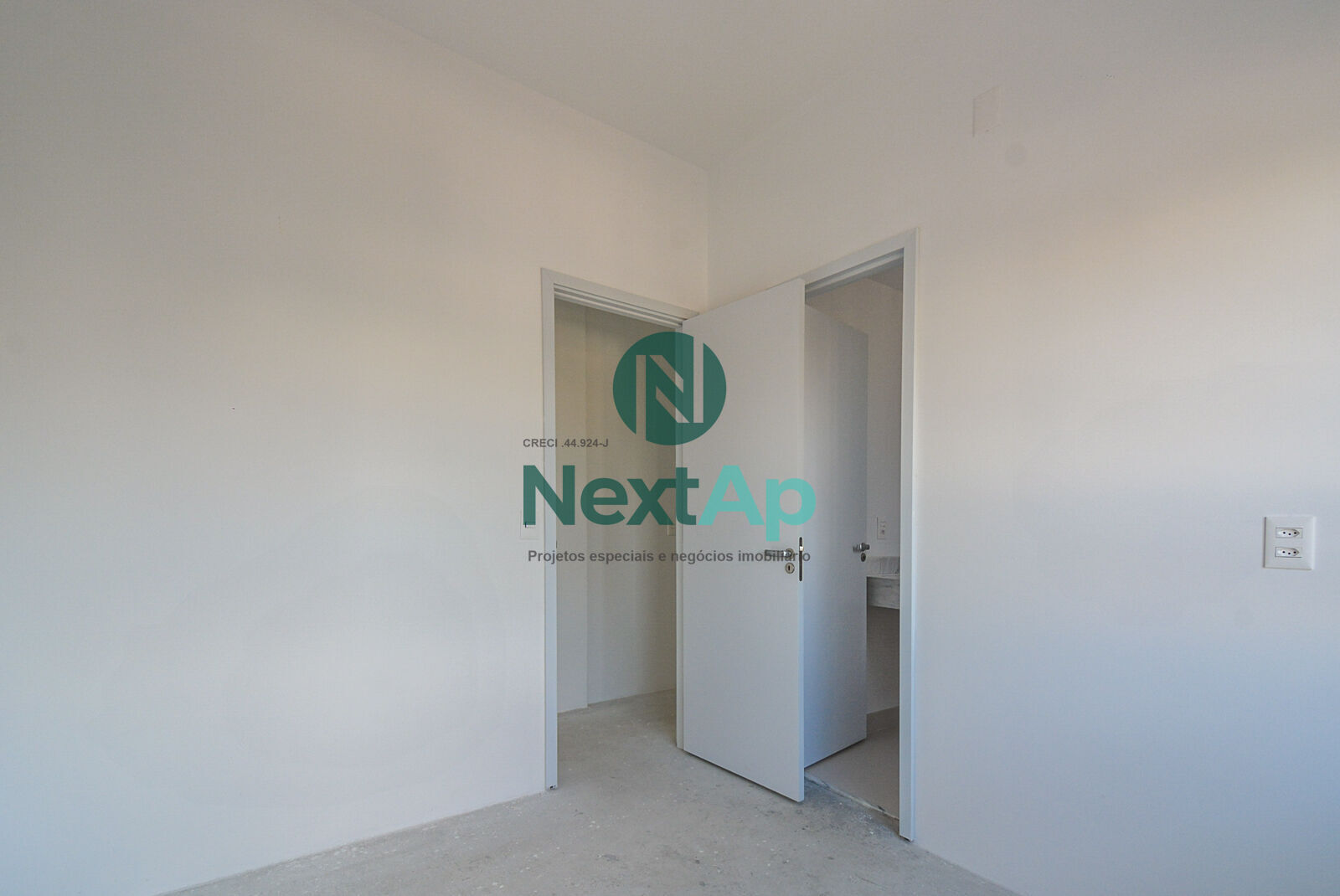 Apartamento à venda com 3 quartos, 145m² - Foto 96