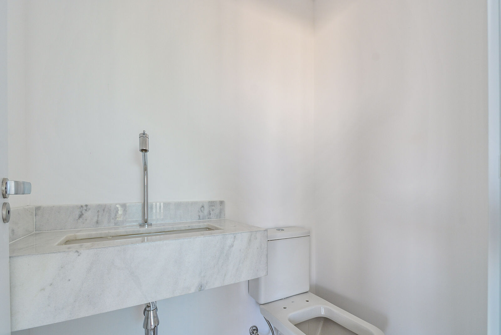 Apartamento à venda com 3 quartos, 145m² - Foto 91