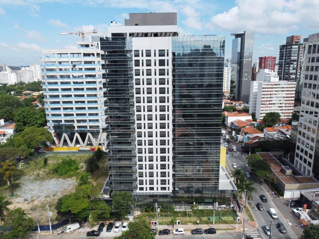 Apartamento à venda com 3 quartos, 145m² - Foto 65