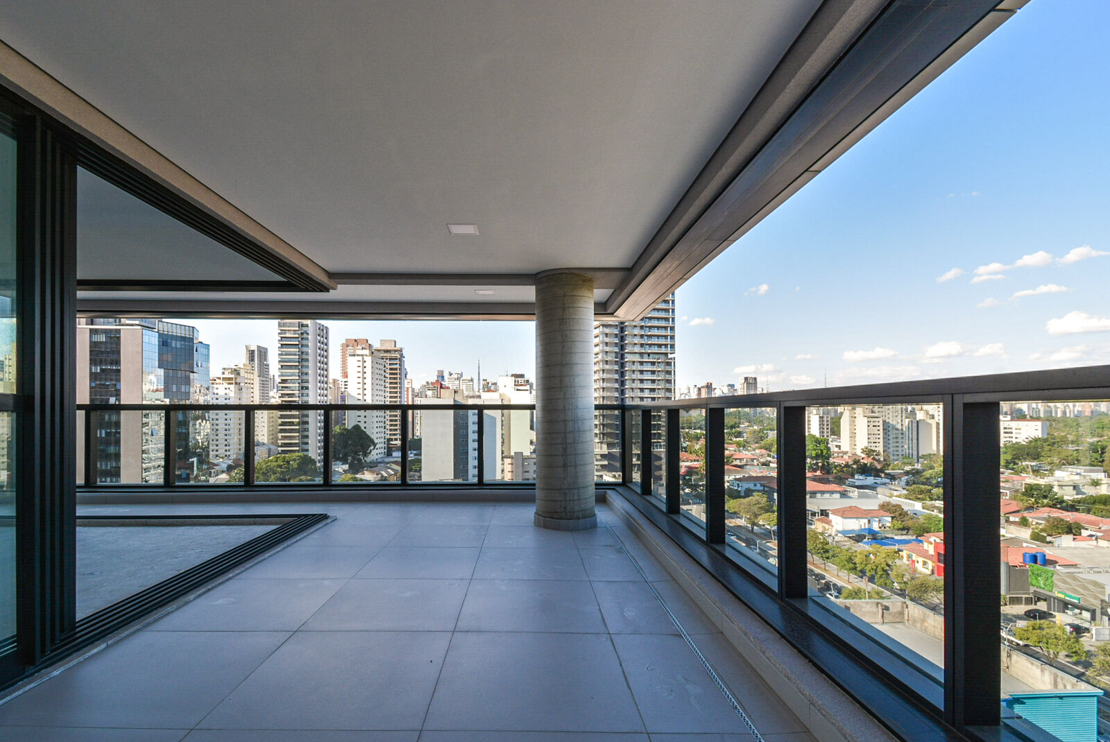 Apartamento à venda com 3 quartos, 145m² - Foto 90
