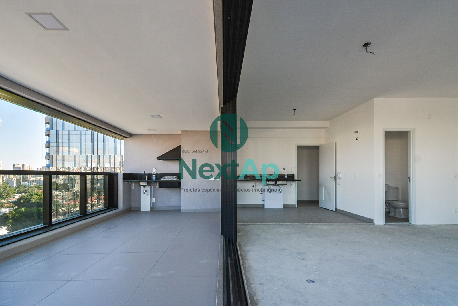 Apartamento à venda com 3 quartos, 145m² - Foto 79