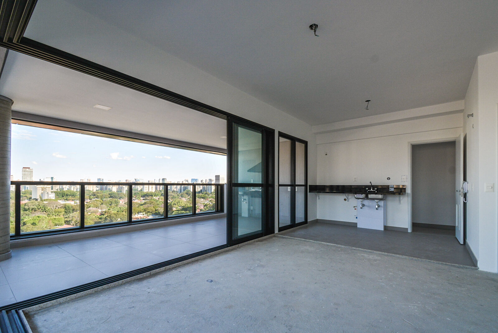 Apartamento à venda com 3 quartos, 145m² - Foto 94