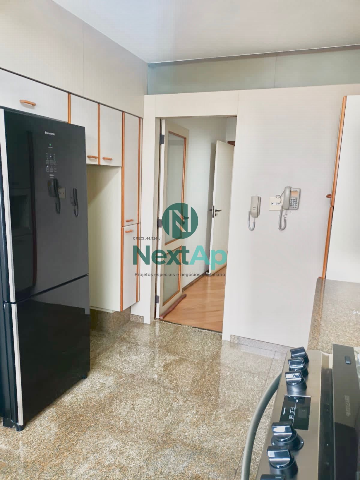 Apartamento à venda com 3 quartos, 170m² - Foto 23