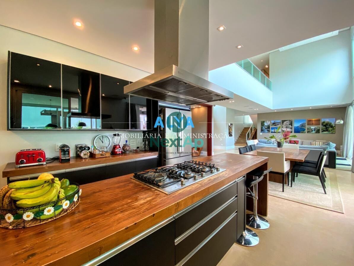 Casa à venda com 4 quartos, 680m² - Foto 10