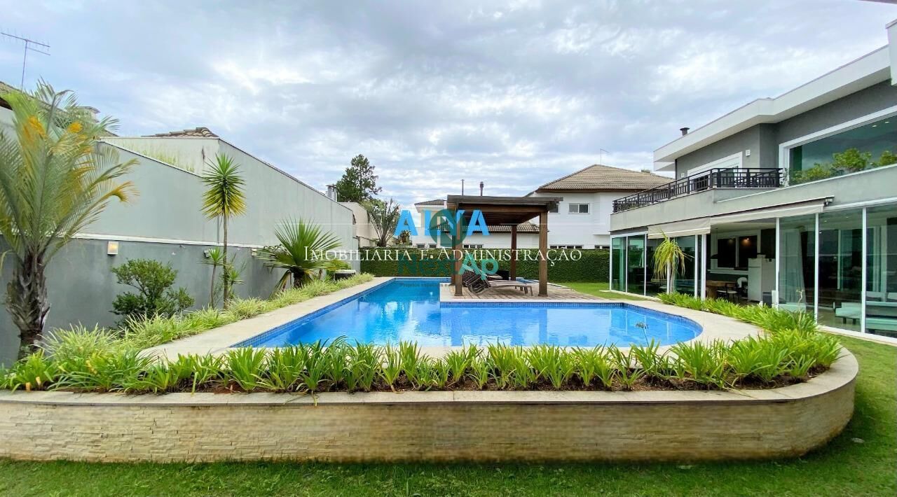 Casa à venda com 4 quartos, 680m² - Foto 14