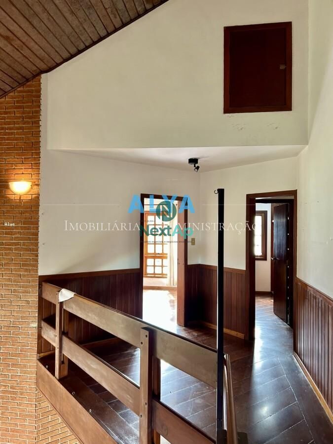 Casa à venda com 4 quartos, 420m² - Foto 31