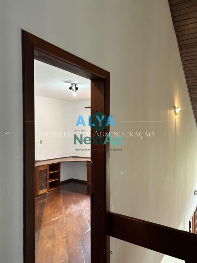Casa à venda com 4 quartos, 420m² - Foto 27