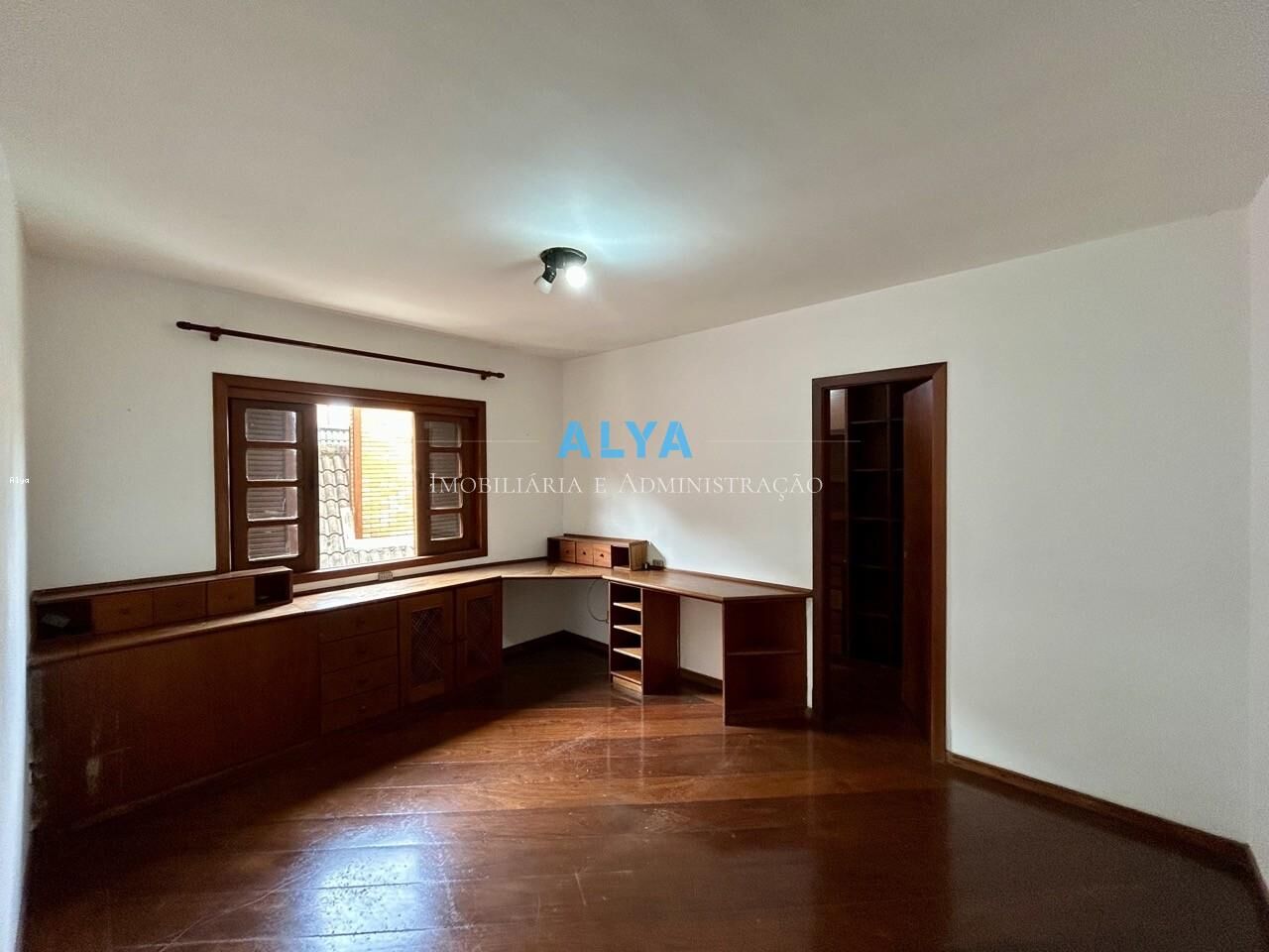 Casa, 4 quartos, 420 m² - Foto 29