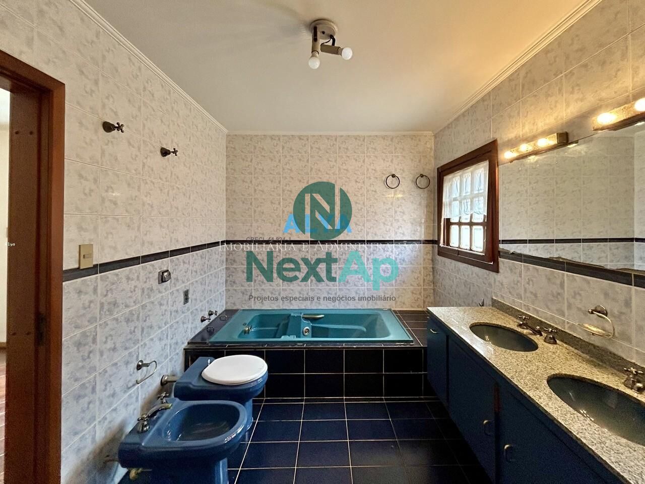 Casa à venda com 4 quartos, 420m² - Foto 35