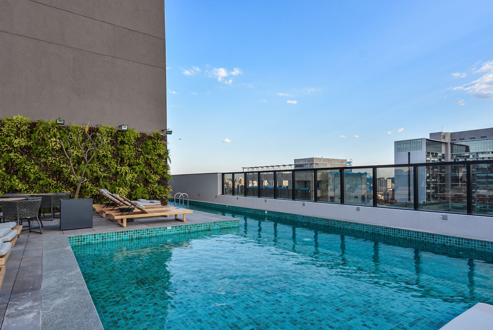 Apartamento à venda com 3 quartos, 145m² - Foto 46