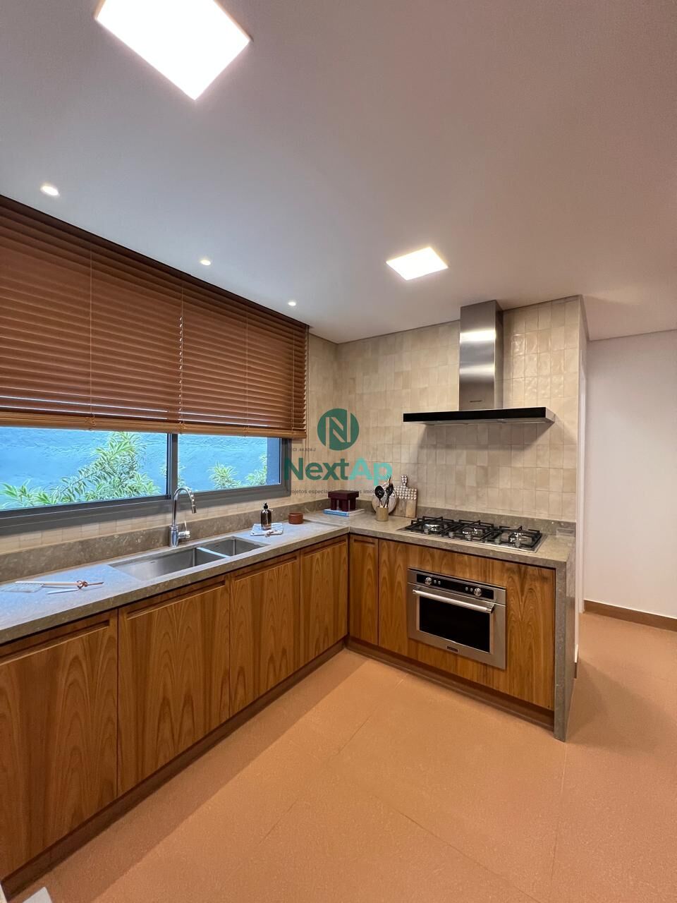 Apartamento à venda com 3 quartos, 201m² - Foto 5