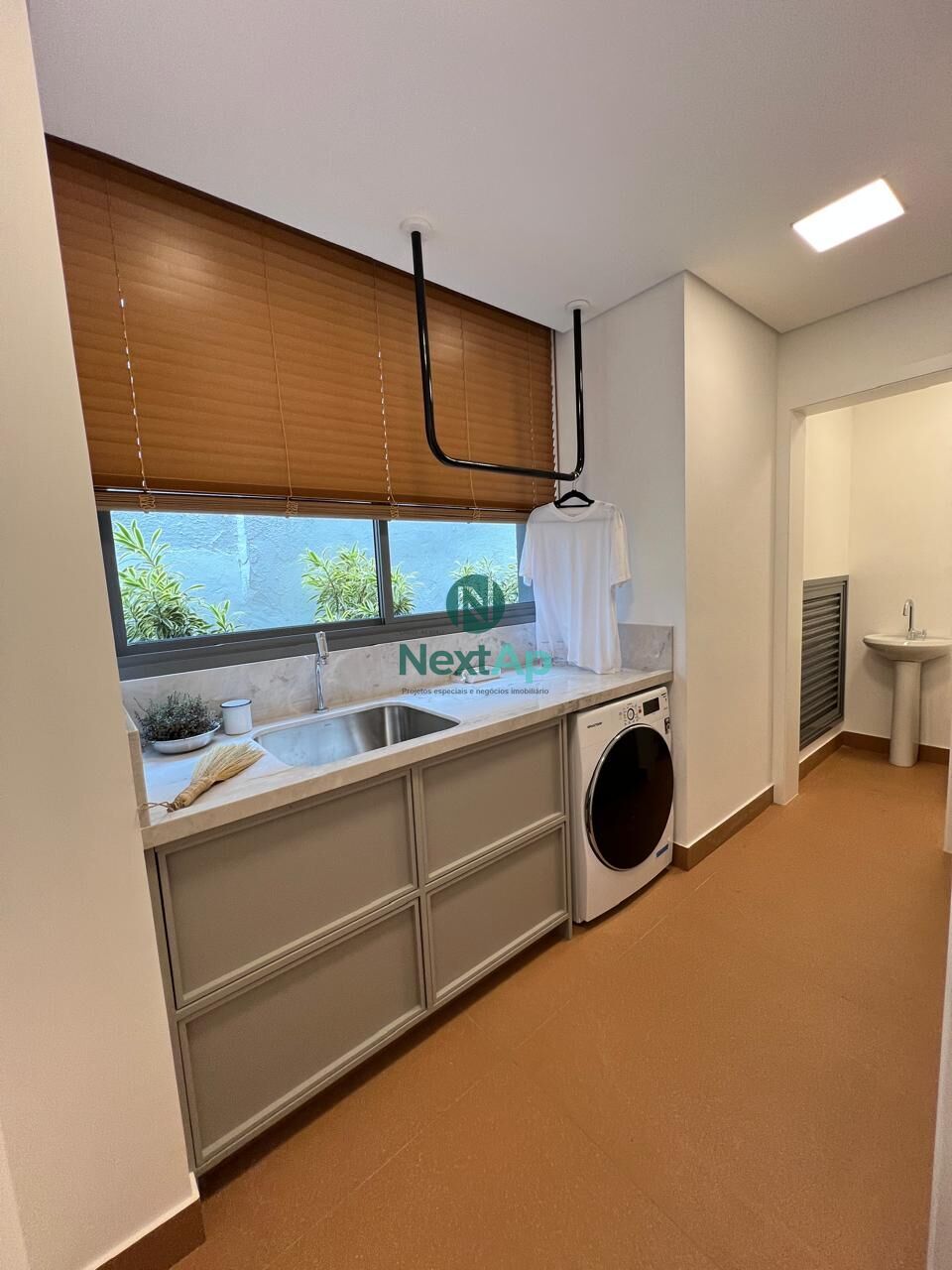 Apartamento à venda com 3 quartos, 201m² - Foto 26