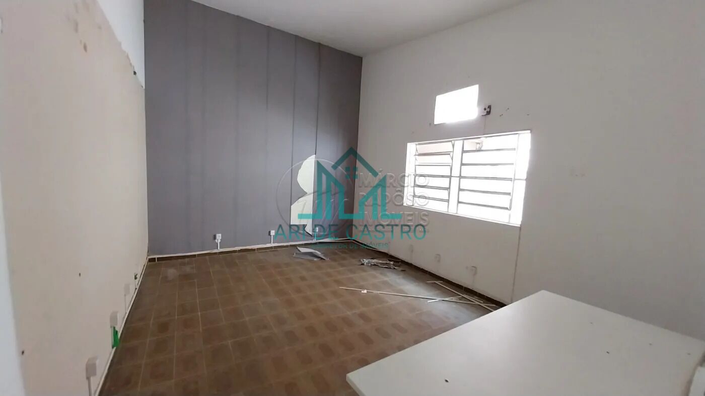 Casa à venda com 3 quartos, 280m² - Foto 12