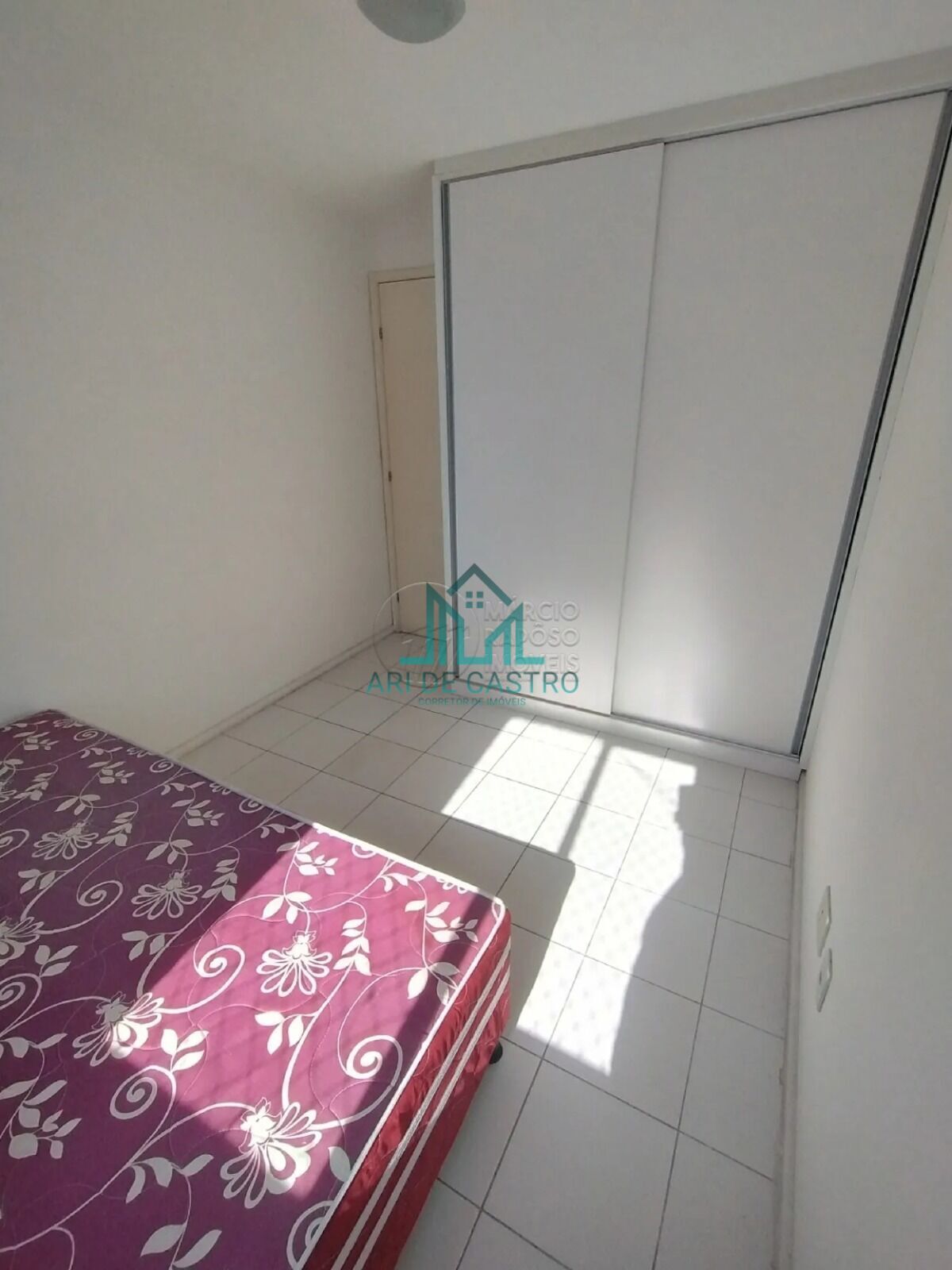 Apartamento para alugar com 3 quartos, 74m² - Foto 6