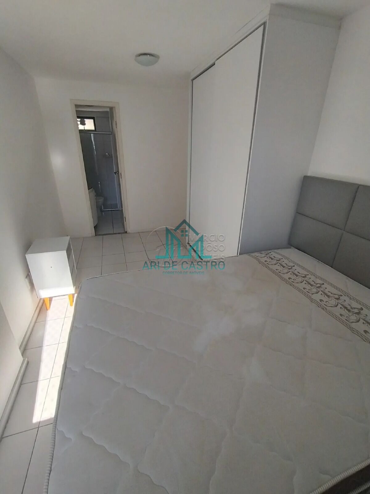 Apartamento para alugar com 3 quartos, 74m² - Foto 10