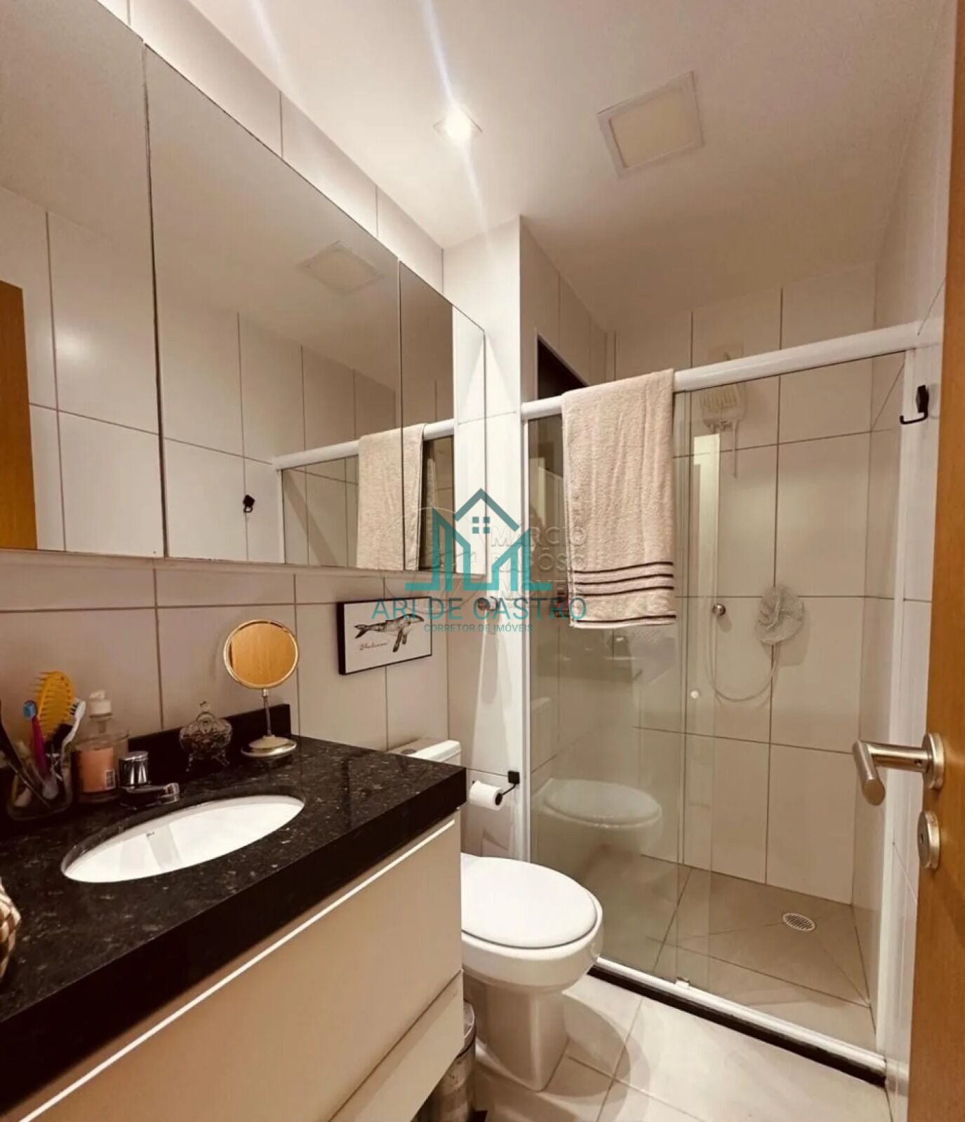 Apartamento à venda com 2 quartos, 76m² - Foto 19