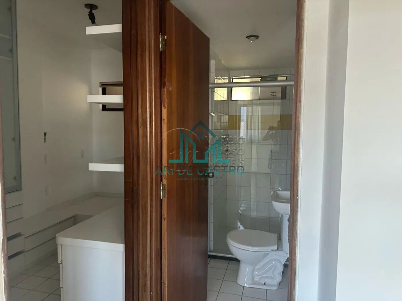 Apartamento à venda com 4 quartos, 140m² - Foto 5