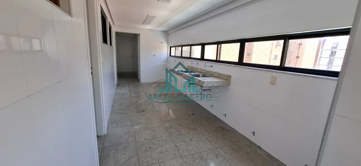 Apartamento à venda com 4 quartos, 318m² - Foto 8