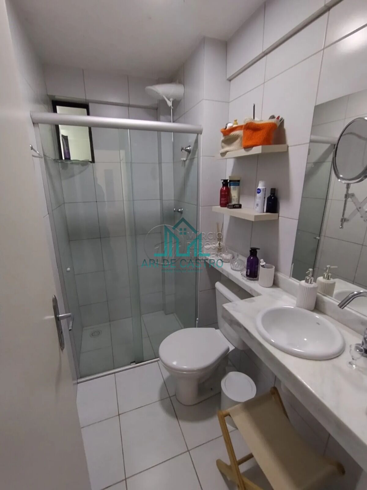 Apartamento para alugar com 2 quartos, 55m² - Foto 6