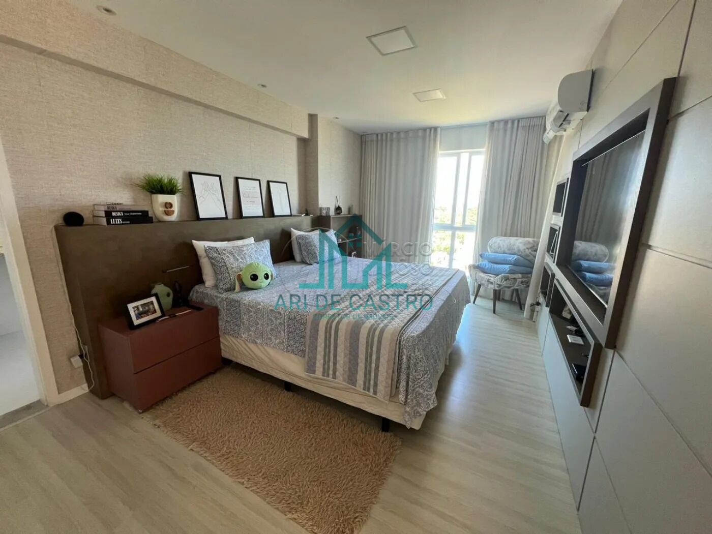 Apartamento à venda com 4 quartos, 205m² - Foto 14